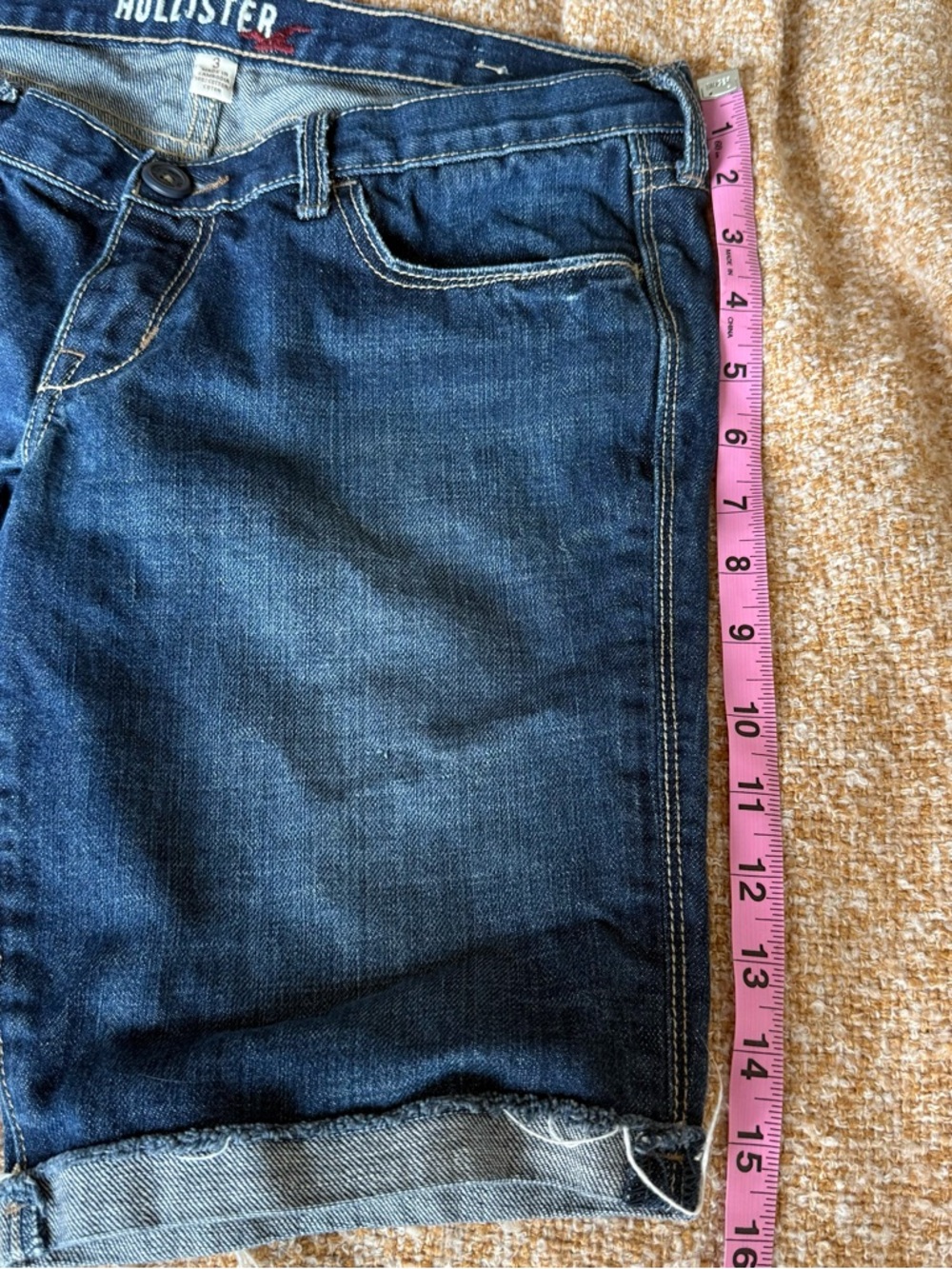 Hollister Jean Shorts Dark‎ Wash Bermuda Cuffed Summer Casual Denim Women’s 3 - Picture 7 of 7